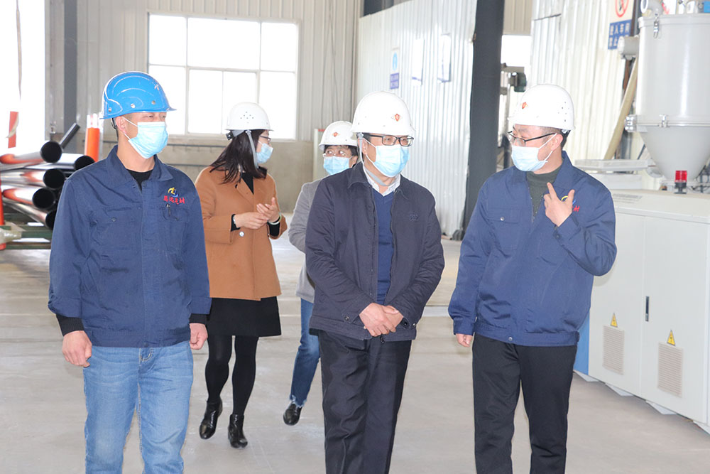 定西市總工會(huì)一行領(lǐng)導(dǎo)蒞臨我司，檢查工會(huì)組織工作職能落實(shí)情況